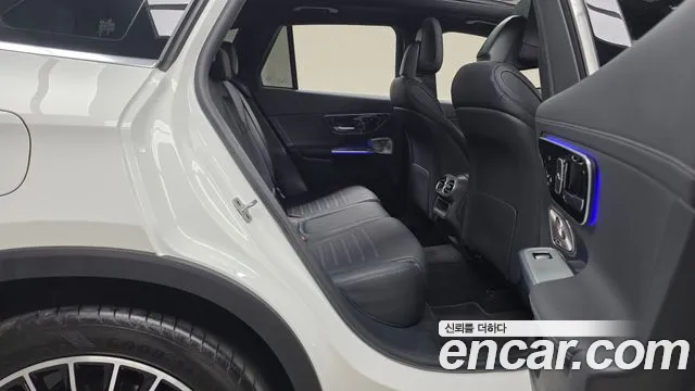 Mercedes-Benz GLC-Class — Фото автомобиля 11