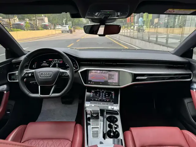 Audi Audi A7L 2023 45 TFSI quattro S-line Black Warrior Edition — Фото автомобиля 5