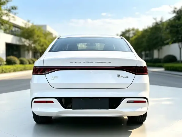 BYD Qin PLUS — Фото автомобиля 5