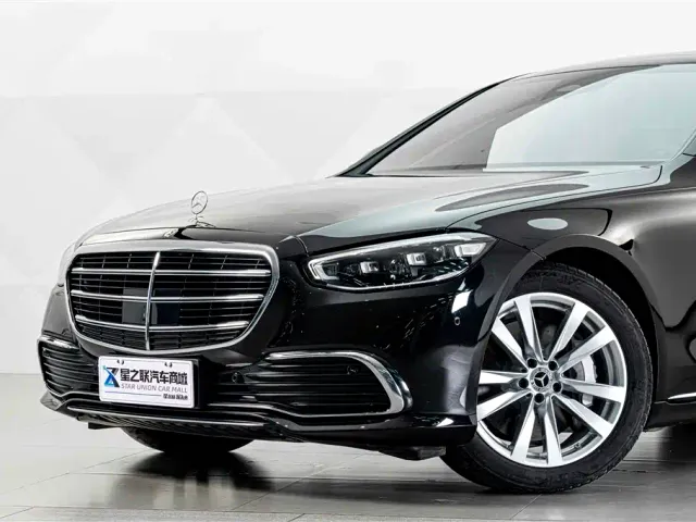 Mercedes-Benz S-Class — Фото автомобиля 3
