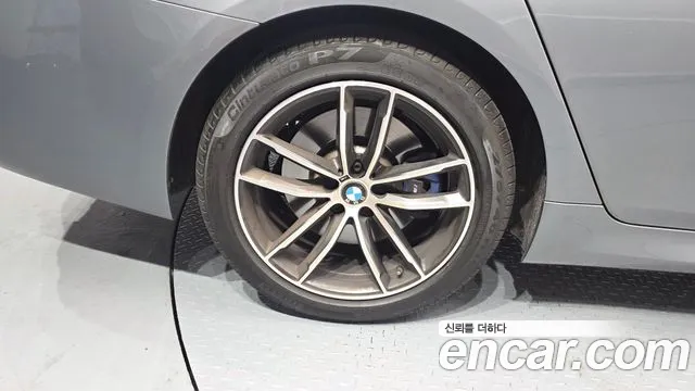 BMW 5-Series — Фото автомобиля 5