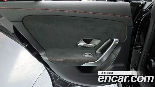 Mercedes-Benz CLA-Class — Фото автомобиля 25