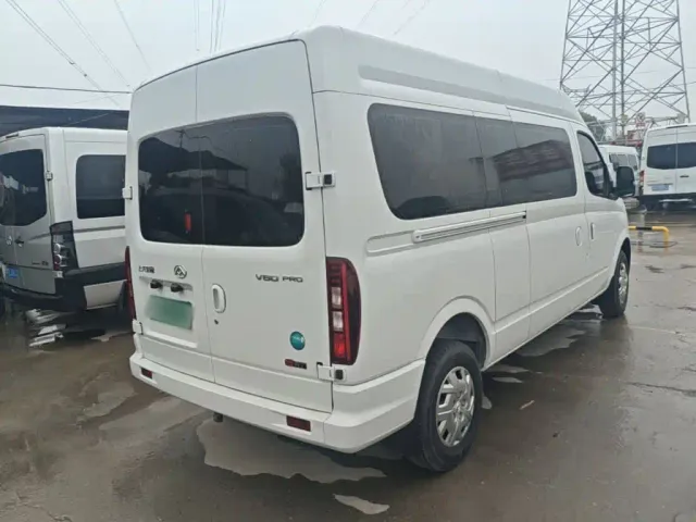 Maxus Xintu V80 — Фото автомобиля 6