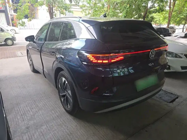 Volkswagen ID.4 Crozz — Фото автомобиля 4