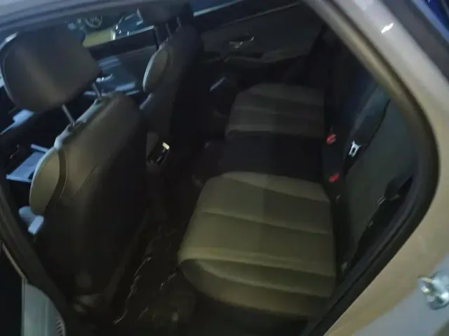 BYD Qin L — Фото автомобиля 11