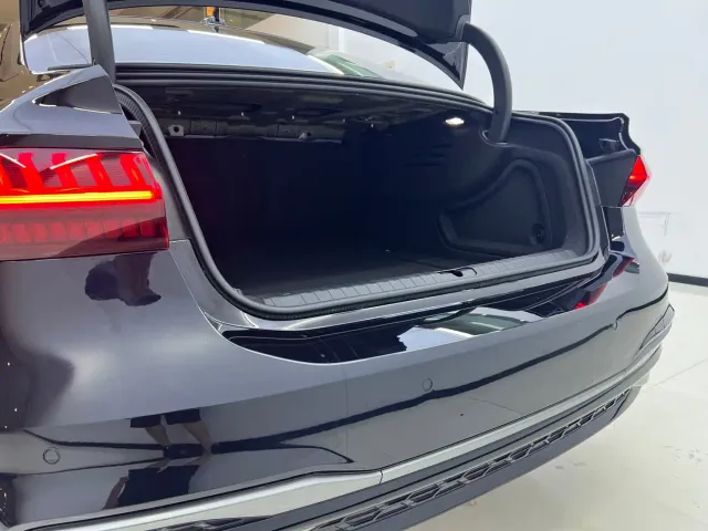 Audi A7L — Фото автомобиля 11