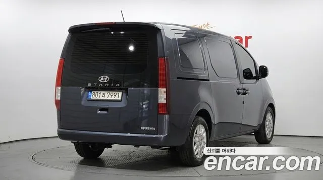 Hyundai Staria Staria Карго 3 места — Фото автомобиля 2