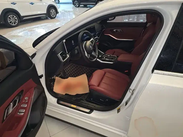 BMW i3 — Фото автомобиля 14