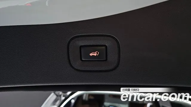 Renault-KoreaSamsung QM6 Новый QM6 2.0 GDe RE Signature 2WD — Фото автомобиля 30