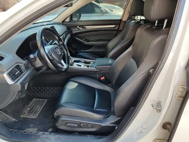 Honda Accord — Фото автомобиля 14