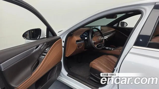 Genesis G80 Бензин 2.5 турбо AWD — Фото автомобиля 10