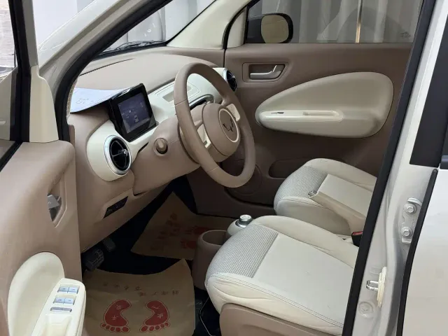 Wuling Hongguang Mini EV — Фото автомобиля 4