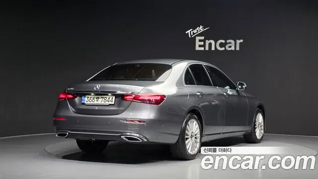 Mercedes-Benz E-Class W213 — Фото автомобиля 2