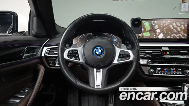 BMW 5 Series G30 — Фото автомобиля 18