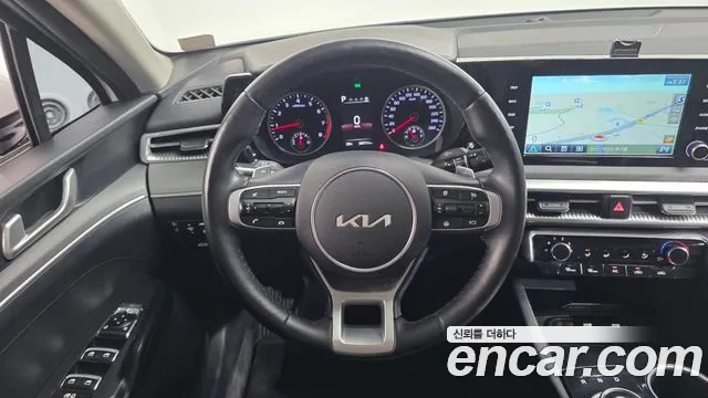 Kia K5 Generation 3 — Фото автомобиля 13
