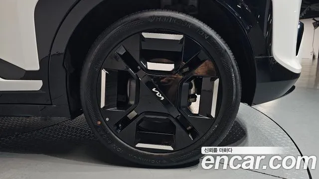 Kia EV3 — Фото автомобиля 5