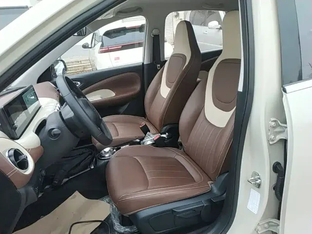 Wuling Bingo — Фото автомобиля 14