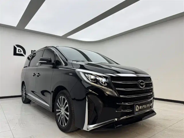 GAC Trumpchi M8 — Фото автомобиля 3