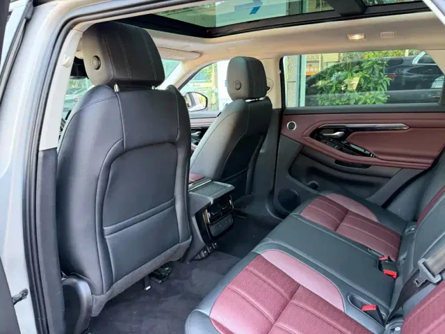 Land Rover Range Rover Evoque — Фото автомобиля 11