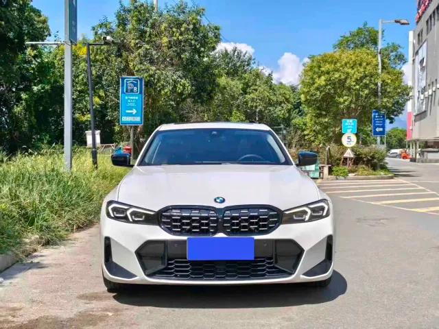 BMW 3 Series — Фото автомобиля 2