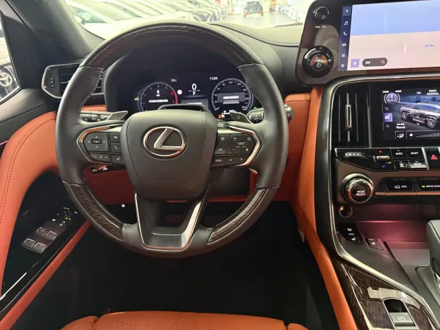Lexus LX — Фото автомобиля 17