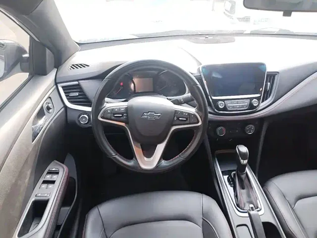 Chevrolet Monza — Фото автомобиля 10