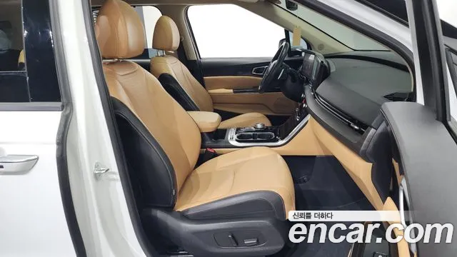 Kia Canival Carnival 4 поколение Дизель 9 мест Signature — Фото автомобиля 11