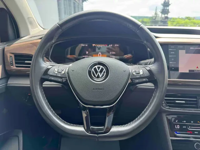 Volkswagen Tharu — Фото автомобиля 15