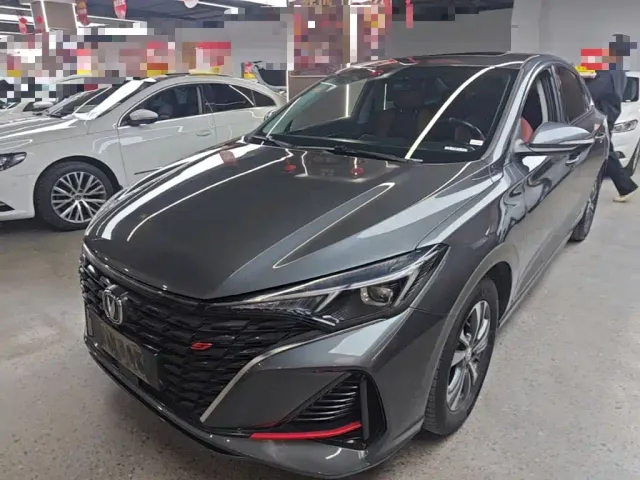 Фотография автомобиля — Changan Eado