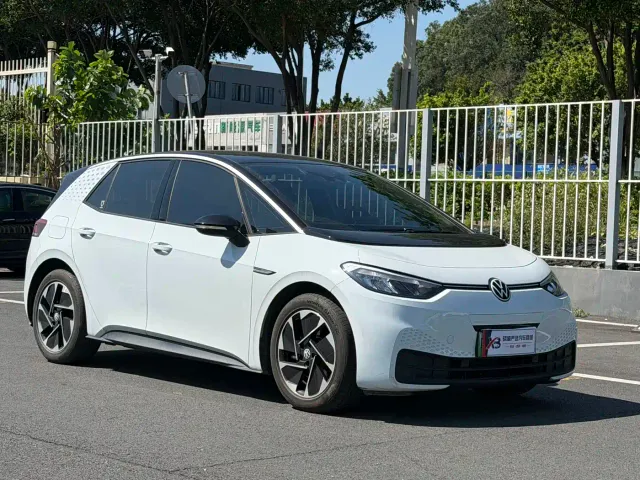 Volkswagen ID.3 — Фото автомобиля 5