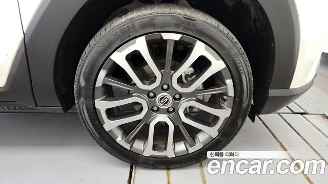 KGM Torres — Фото автомобиля 5
