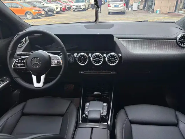Mercedes-Benz GLA-Class — Фото автомобиля 8