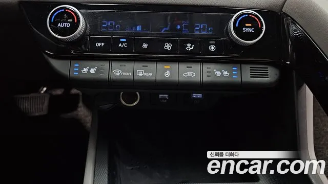 Hyundai AVANTE Avante (CN7) — Фото автомобиля 28