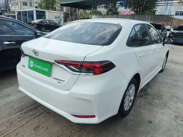 Toyota Corolla — Фото автомобиля 6