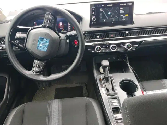 Honda Civic — Фото автомобиля 12