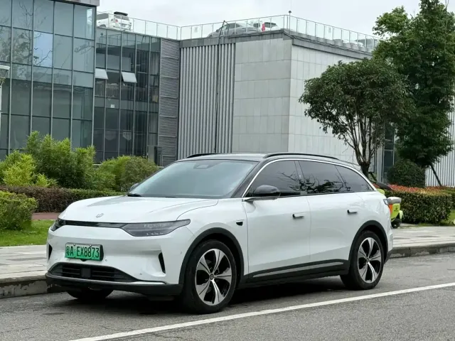 Фотография автомобиля — Leapmotor C11