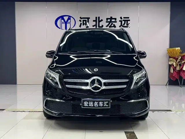 Mercedes-Benz V-Class — Фото автомобиля 2