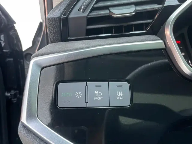 Audi Q3 Sportback — Фото автомобиля 10