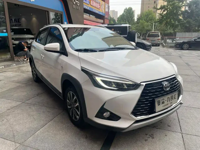 Toyota YARiS L Zhi Xuan — Фото автомобиля 3