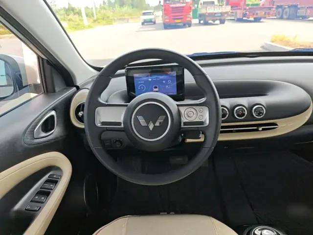 Wuling Bingo — Фото автомобиля 10