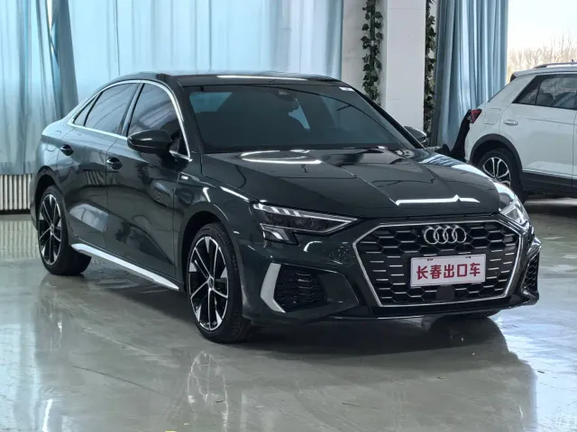 Audi A3 — Фото автомобиля 3