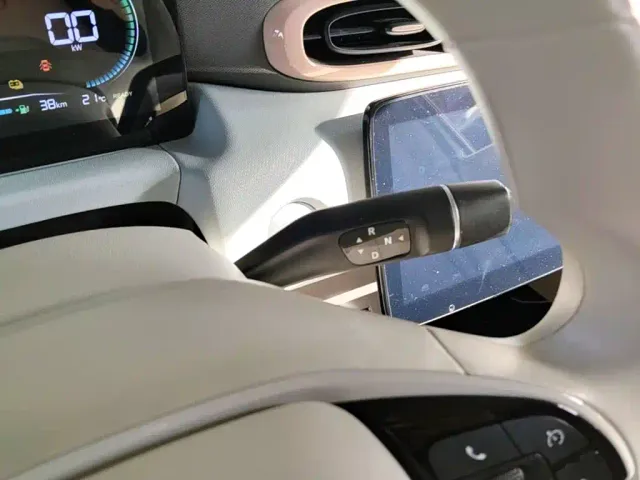Leapmotor T03 — Фото автомобиля 13