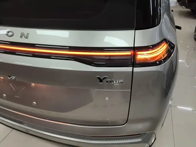 GAC Aion Y — Фото автомобиля 7