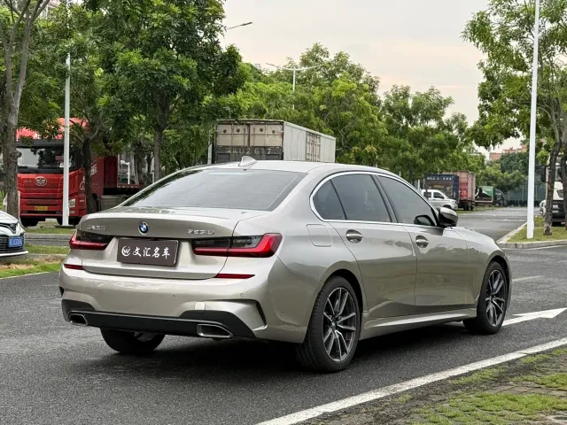 BMW 3 Series — Фото автомобиля 6