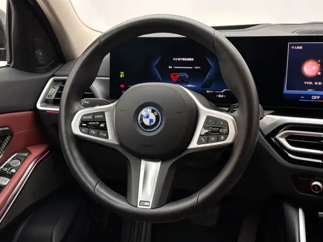 BMW i3 — Фото автомобиля 12