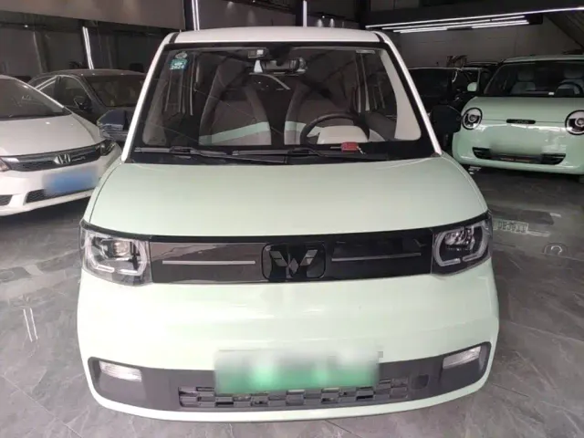 Wuling Hongguang Mini EV — Фото автомобиля 2