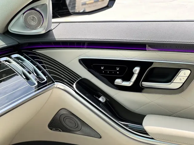 Mercedes-Benz S-Class — Фото автомобиля 22
