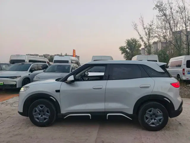 BYD Yuan UP — Фото автомобиля 8