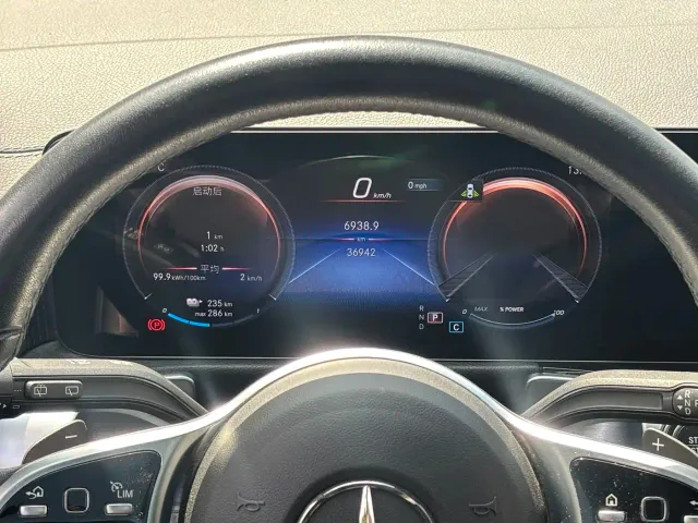 Mercedes-Benz EQB — Фото автомобиля 12