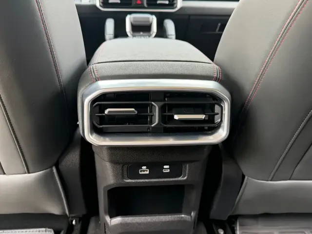 Jetour T2 — Фото автомобиля 18